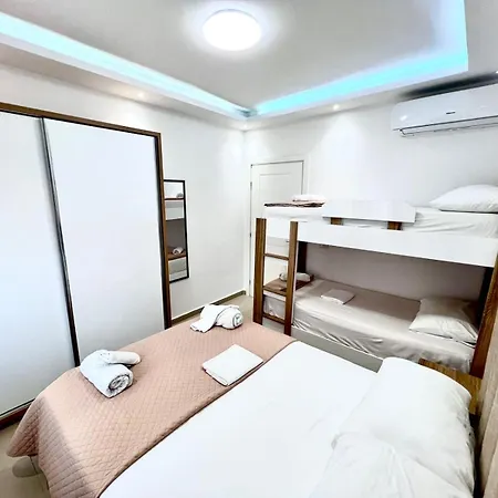 Fishta Appartement Velipojë